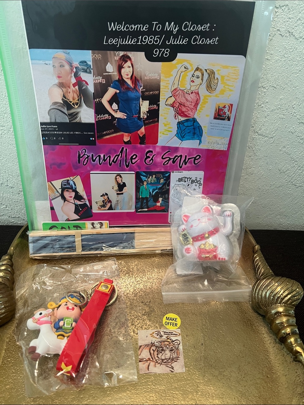 #2131*Bundles up 3 set W/Red Lucky Cat & Key-chain for kids & Hand fan - Picture 3 of 16